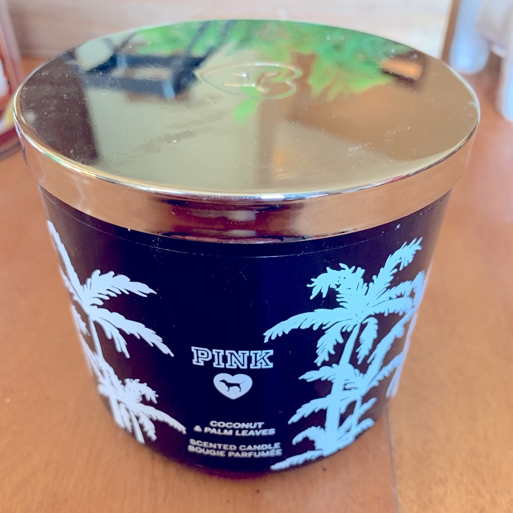 Victoria’s Secret Pink Candle
